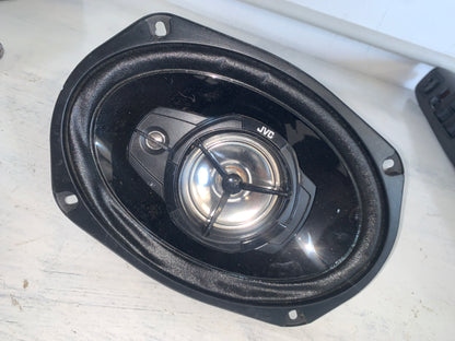 Speaker Corneta Universal
