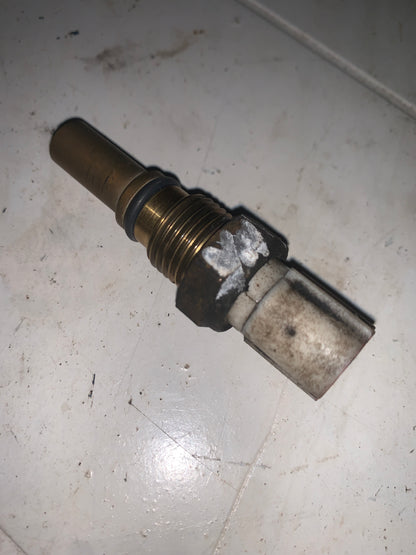 Valvula Temperatura Toyota Yaris 2000 2005 Radiador