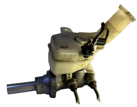 Bomba De Freno Mitsubishi Outlander 2006 2012