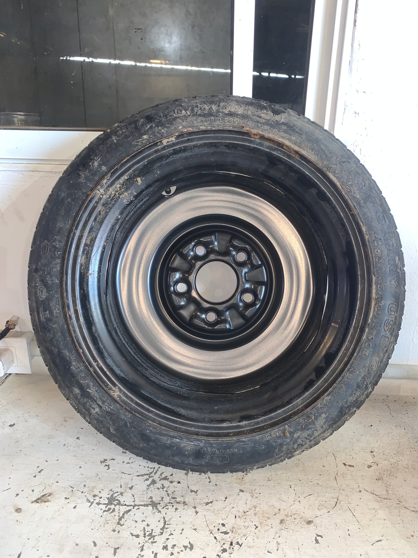 Caucho Rin Repuesto Mazda3 2004 2008