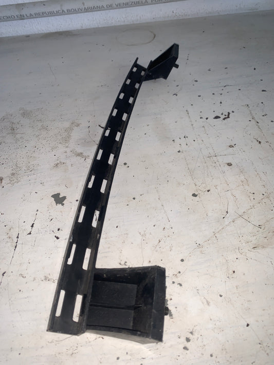 Base Guia Vidrio Parabrisa Delantero Kia Sportage 2006 2012