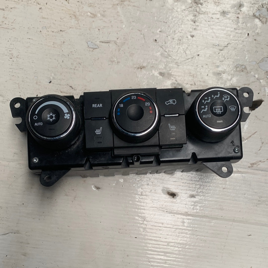 Mando Aire Acondicionado Chevrolet Equinox