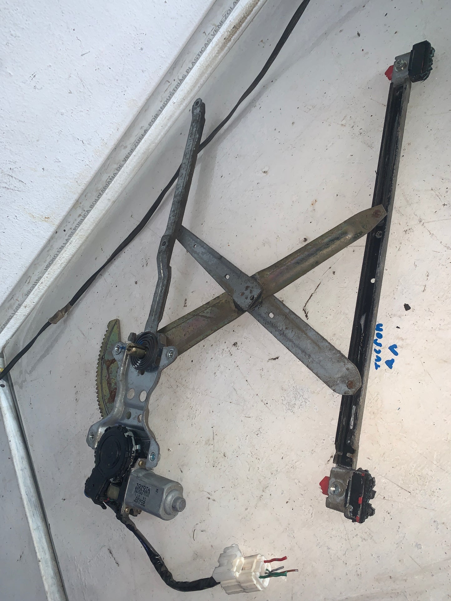 Motor Eleva Vidrio Toyota Sienna 1998 2004