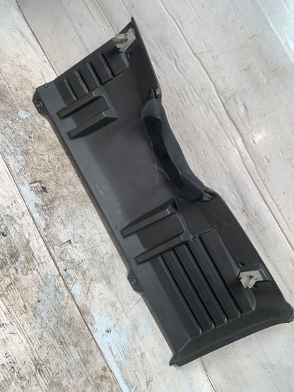 Tapa Caña Inferior Volante Chevrolet Silverado 2000 2006