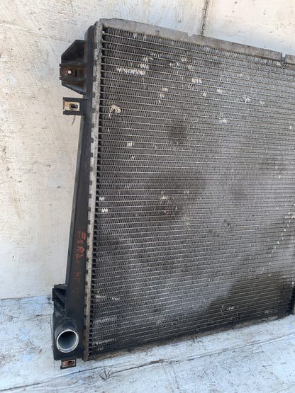 Radiador Ford Explorer 2002 2003 2004 2005 4.0 / 4.6