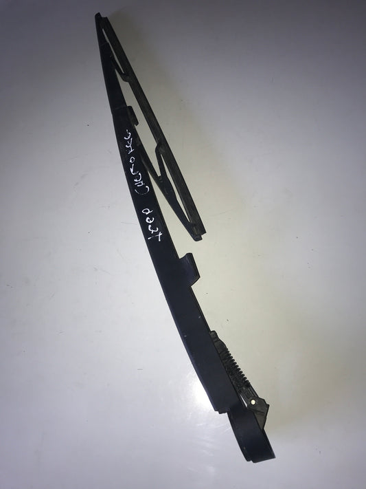 Brazo Limpia Parabrisa Trasero Jeep Grand Cherokee 4.7 Laredo