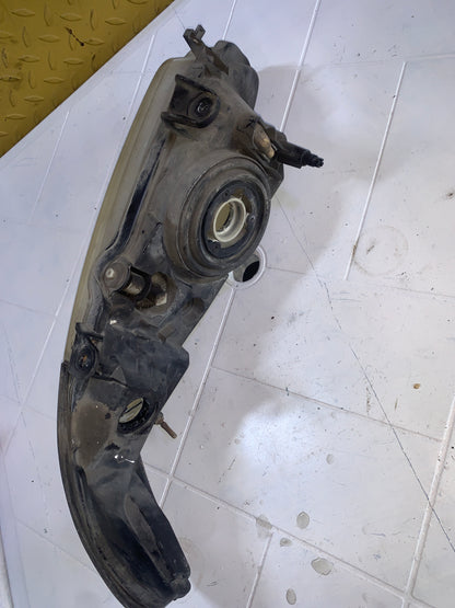 Faro Nissan Sentra B15 Fondo Blanco 2001 2004