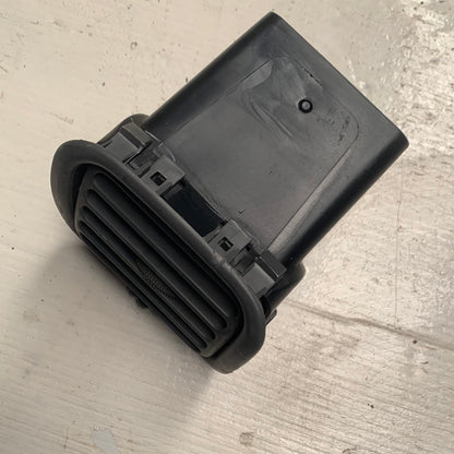 Rejilla Aire Chevrolet Tracker