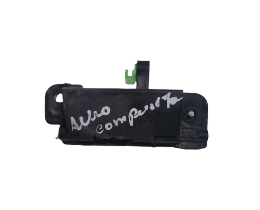 Manilla Compuerta Trasera Chevrolet Aveo