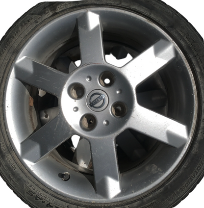 Juego Rines Decorativos Nissan Sentra B15 17"