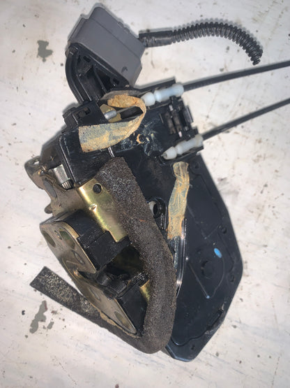 Cerradura De Puerta Nissan Sentra B16 2007 2012