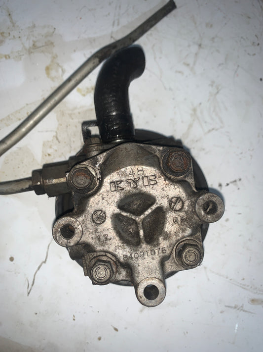 Bomba Direccion Dodge Caliber 2.0 2005 2010