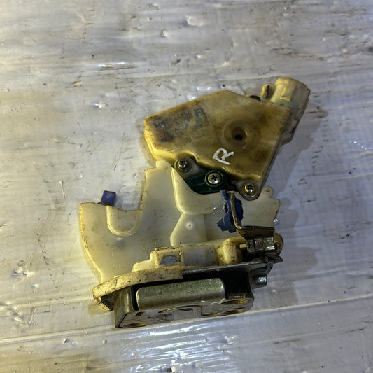 Cerradura De Puerta Nissan Sentra B15