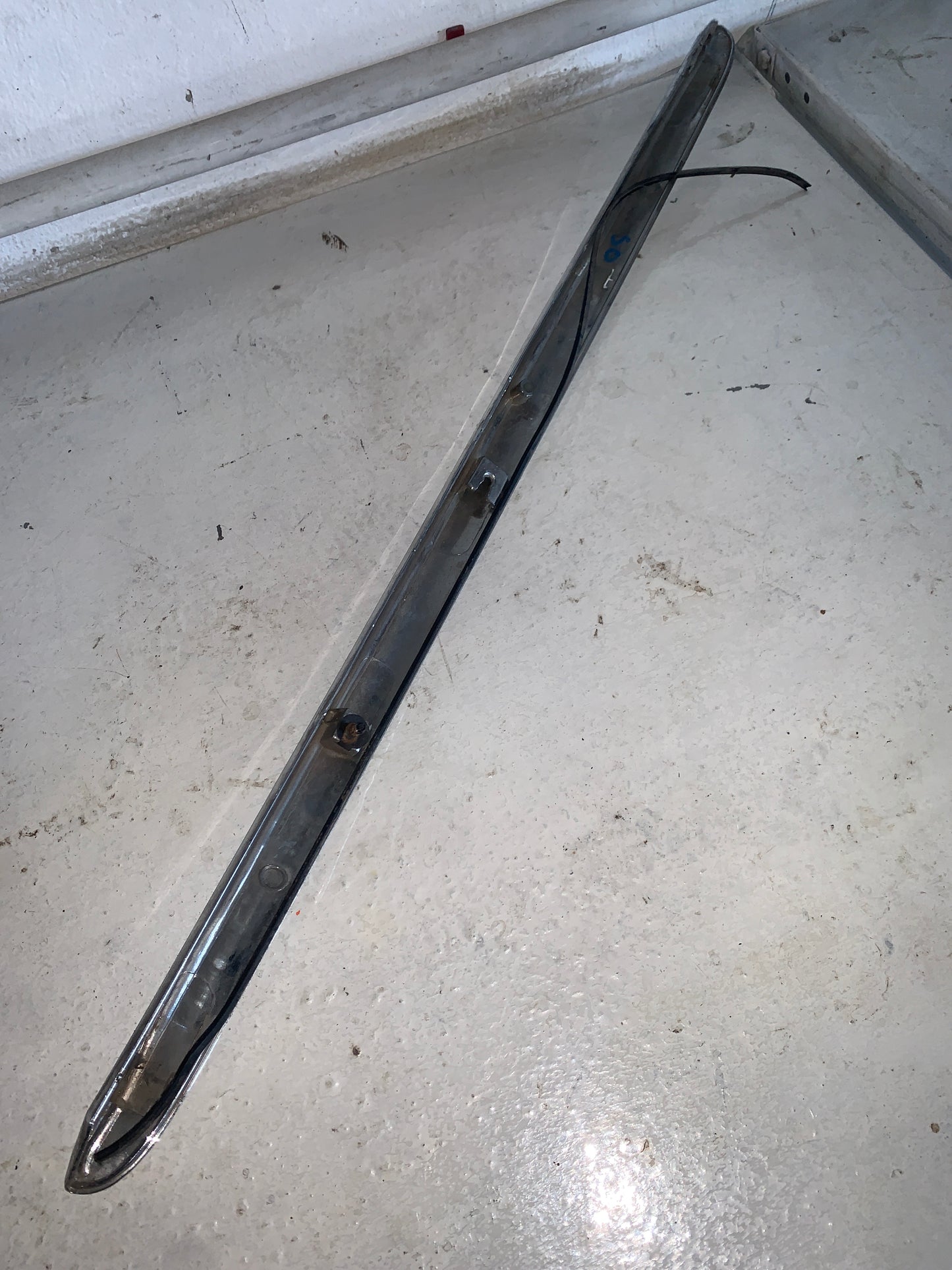 Platina Capot Hyundai Sonata 2006 2010