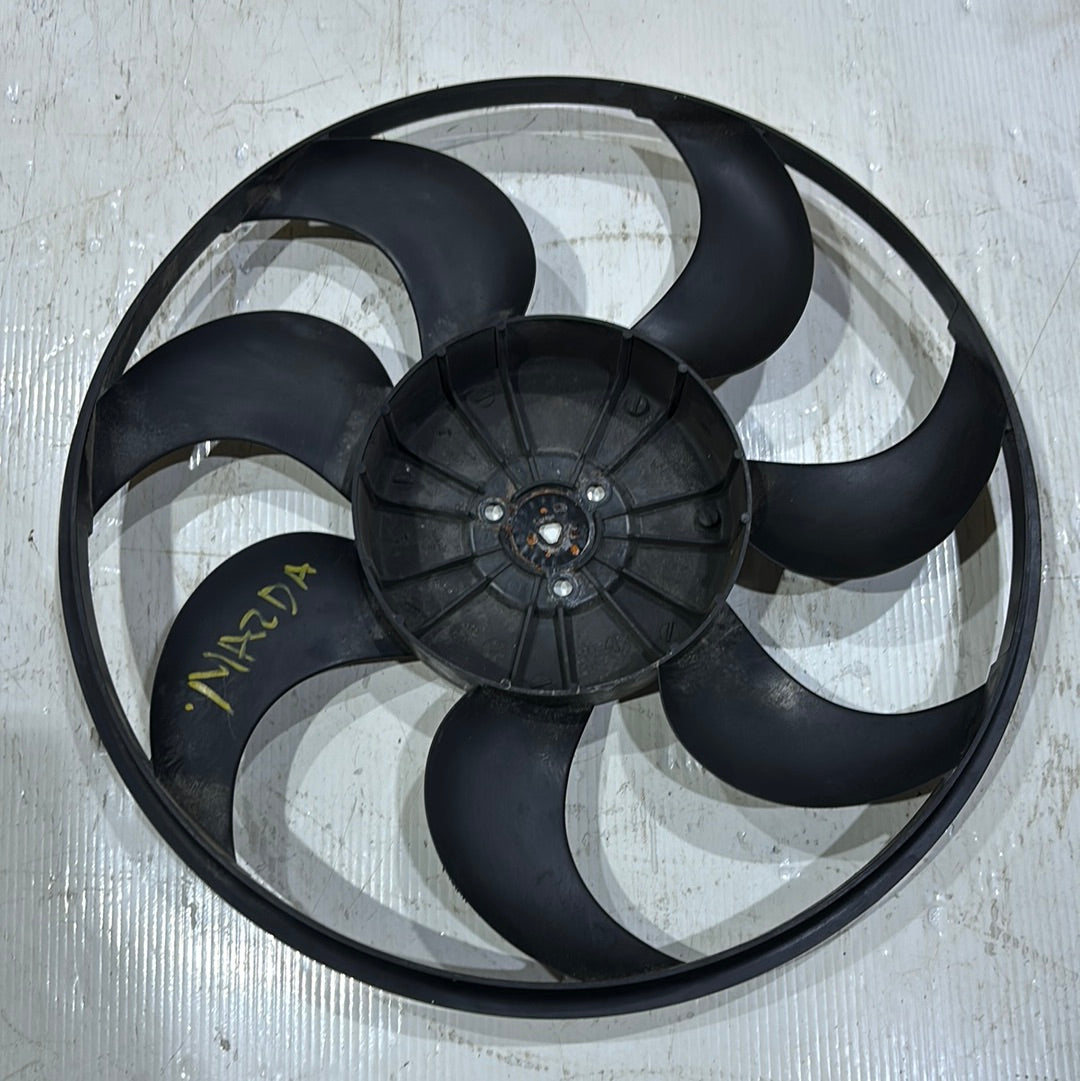 Aspa Electroventilador Mazda3 2.0 2005 2010