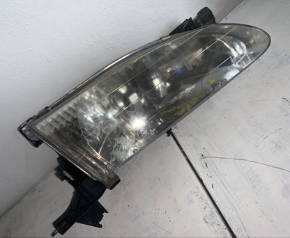 Faro Delantero Toyota Corolla 1998 2000 Version Americano