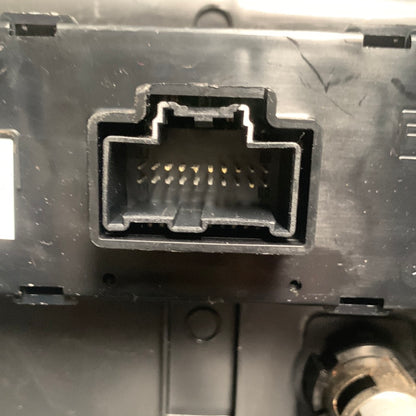 Consola Trasera Mando Aire Ford Explorer 2013