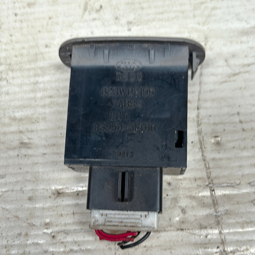 Boton Compuerta Maleta Kia Sorento 2004 2008