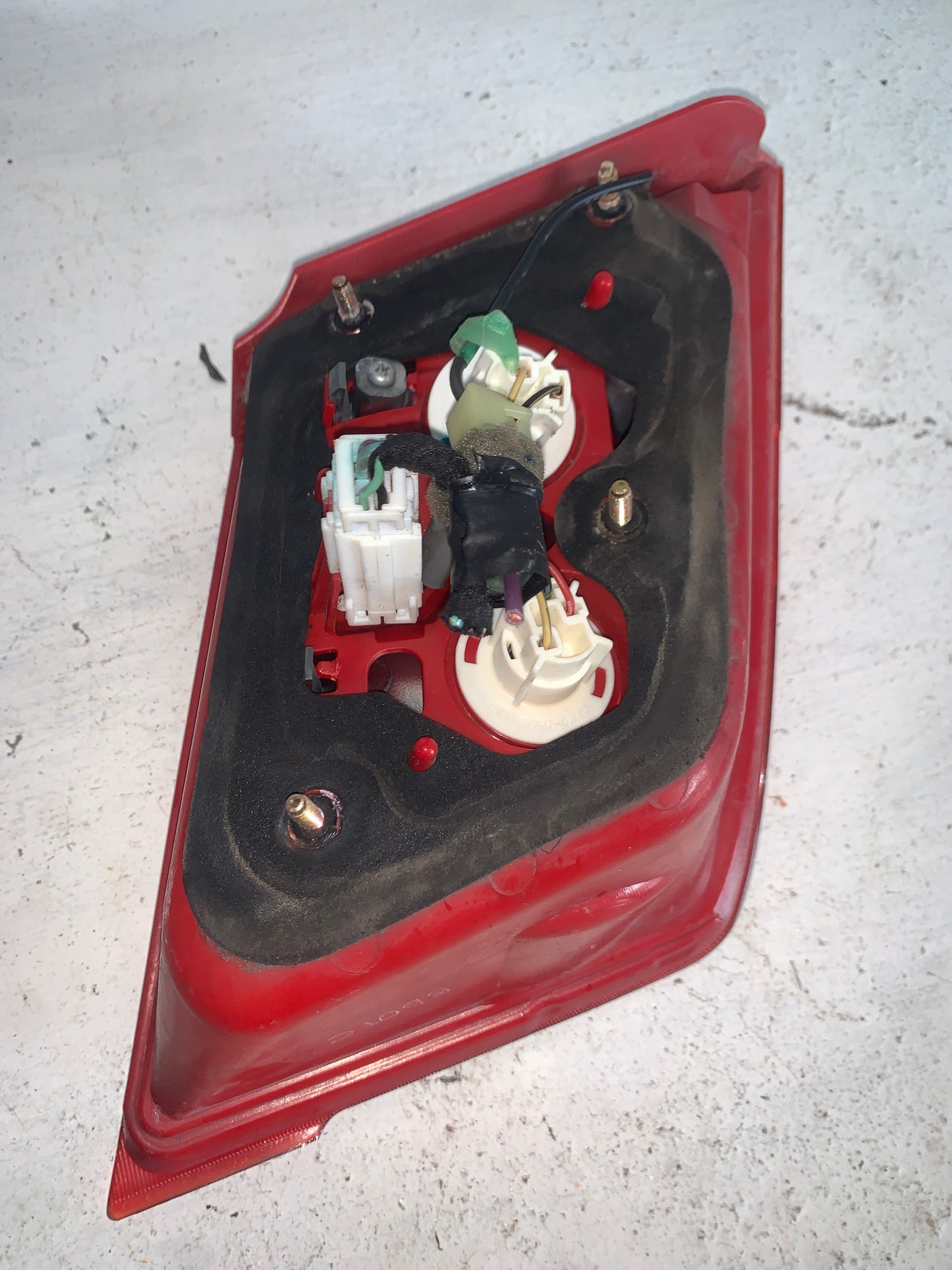 Stop Maleta  Compuerta Chevrolet Optra