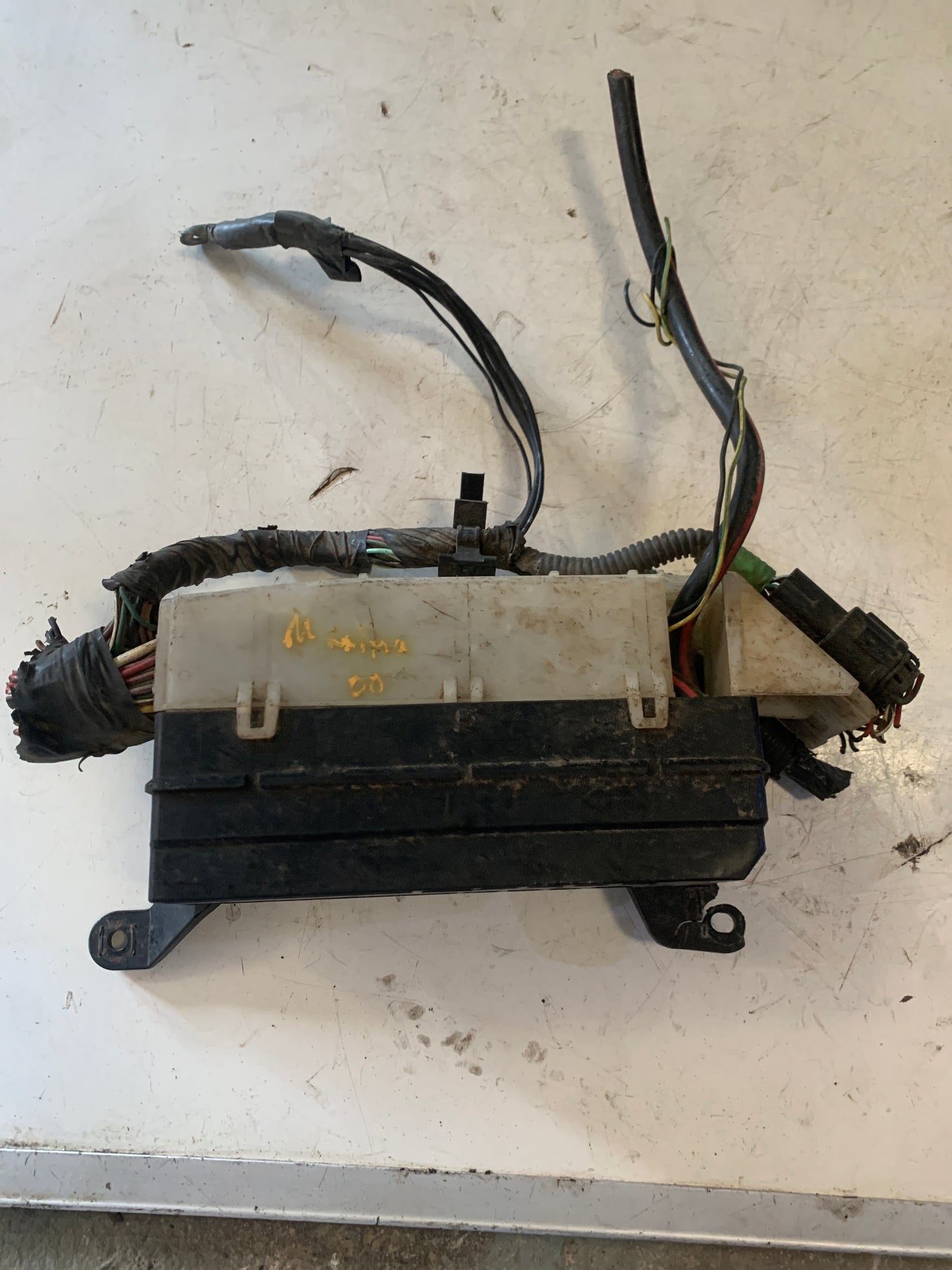 Fusilera Externa Nissan Maxima