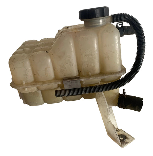 Envase Agua Radiador Chevrolet Silverado Avalanche