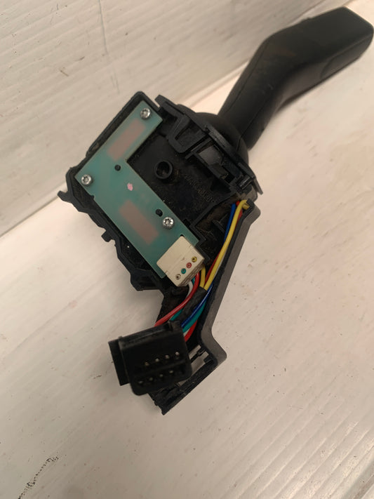 Palanca Luz Volkswagen Jetta 2012