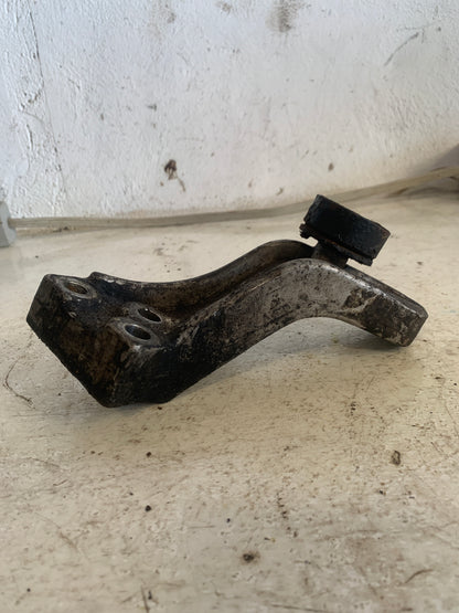 Base Soporte Hierro Motor Ford Explorer