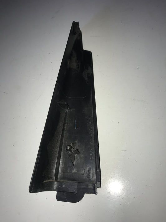 Moldura Tapa Interna Puerta Trasera Nissan Xtrail 2002 2007