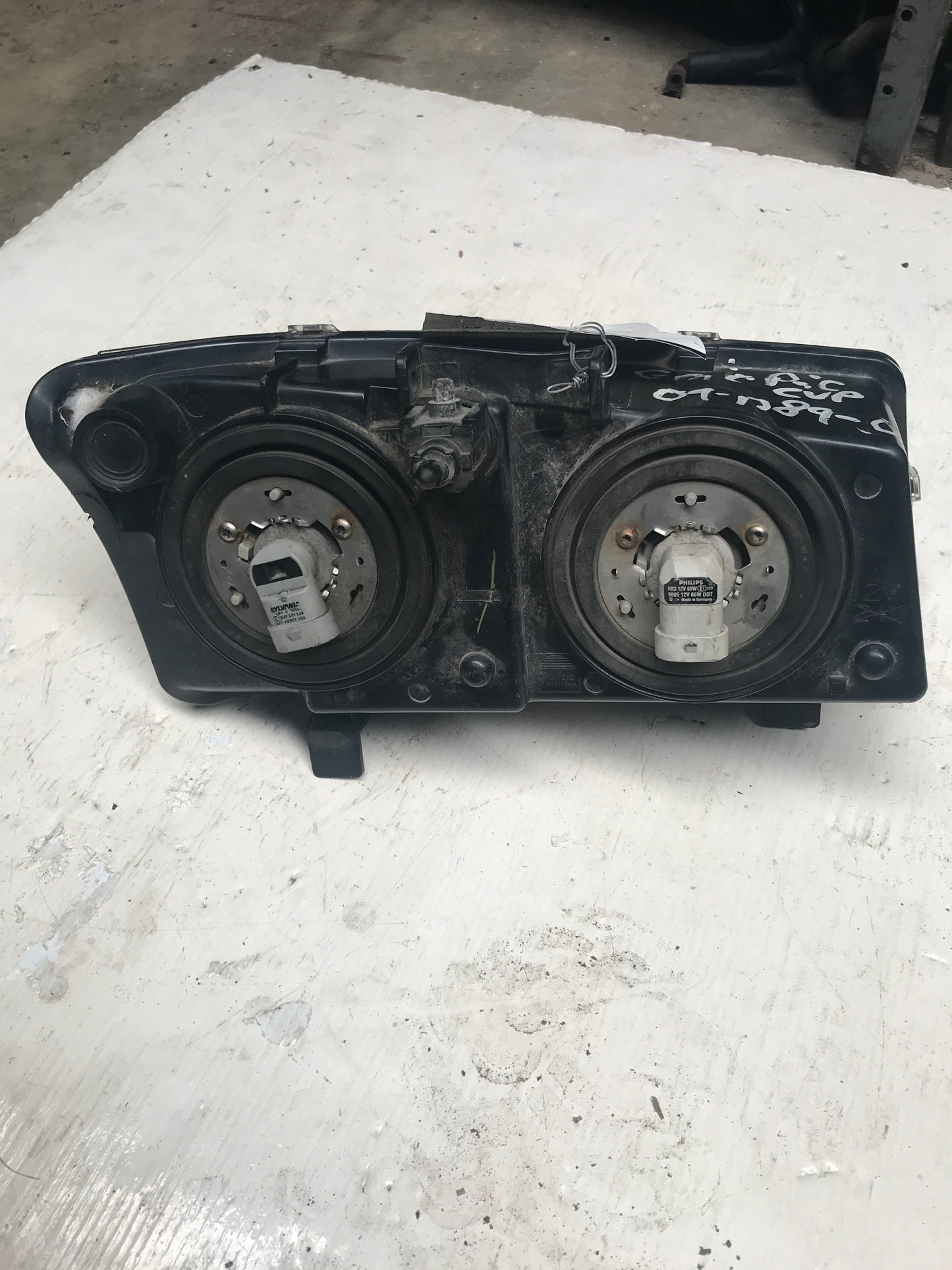 Faro Superior Chevrolet Silverado Cheyenne 2003 2006