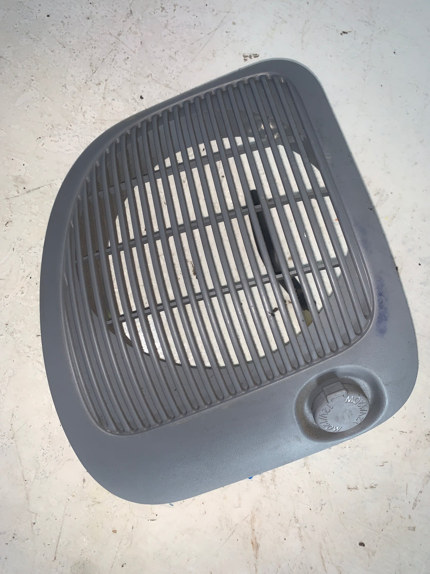Tapa Corneta Cabina Toyota Sienna 1998 2003