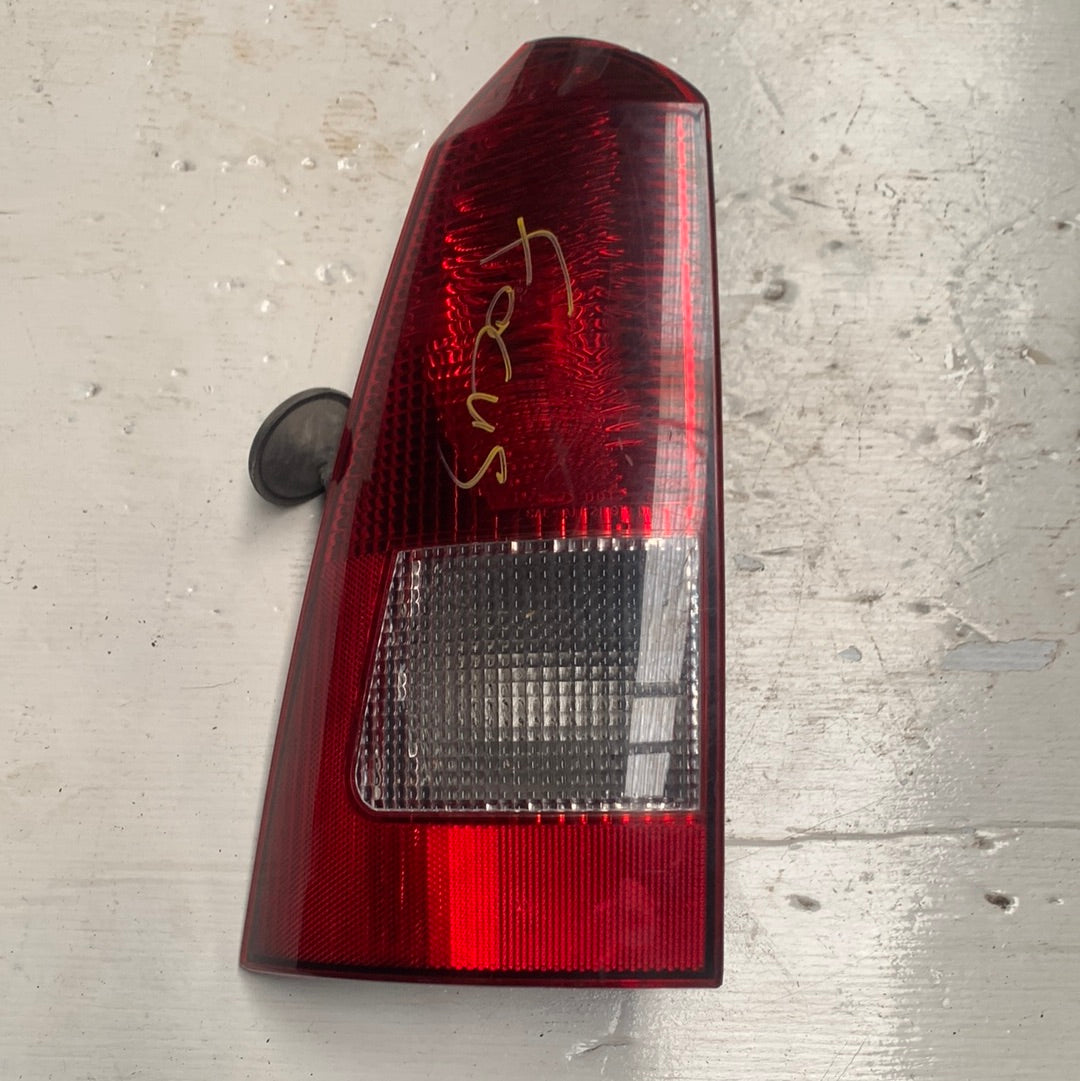 Stop Ford Focus Hatchback Importado TDDI