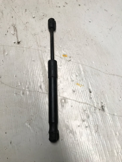 Gato Amortiguador Maleta Mazda3 Sedan