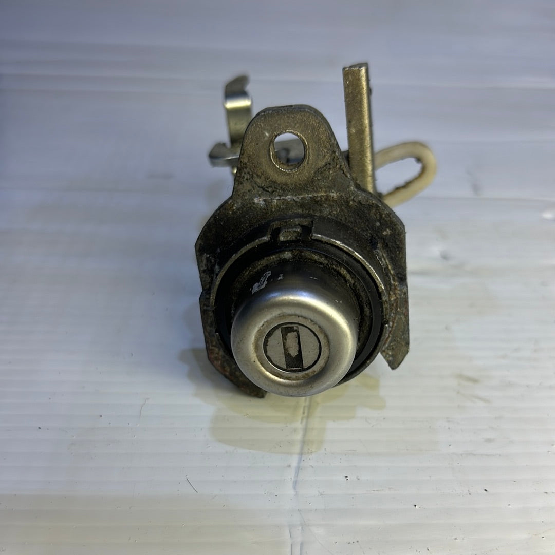 Cilindro Cerradura Maleta Yaris 2006 2010 Sport