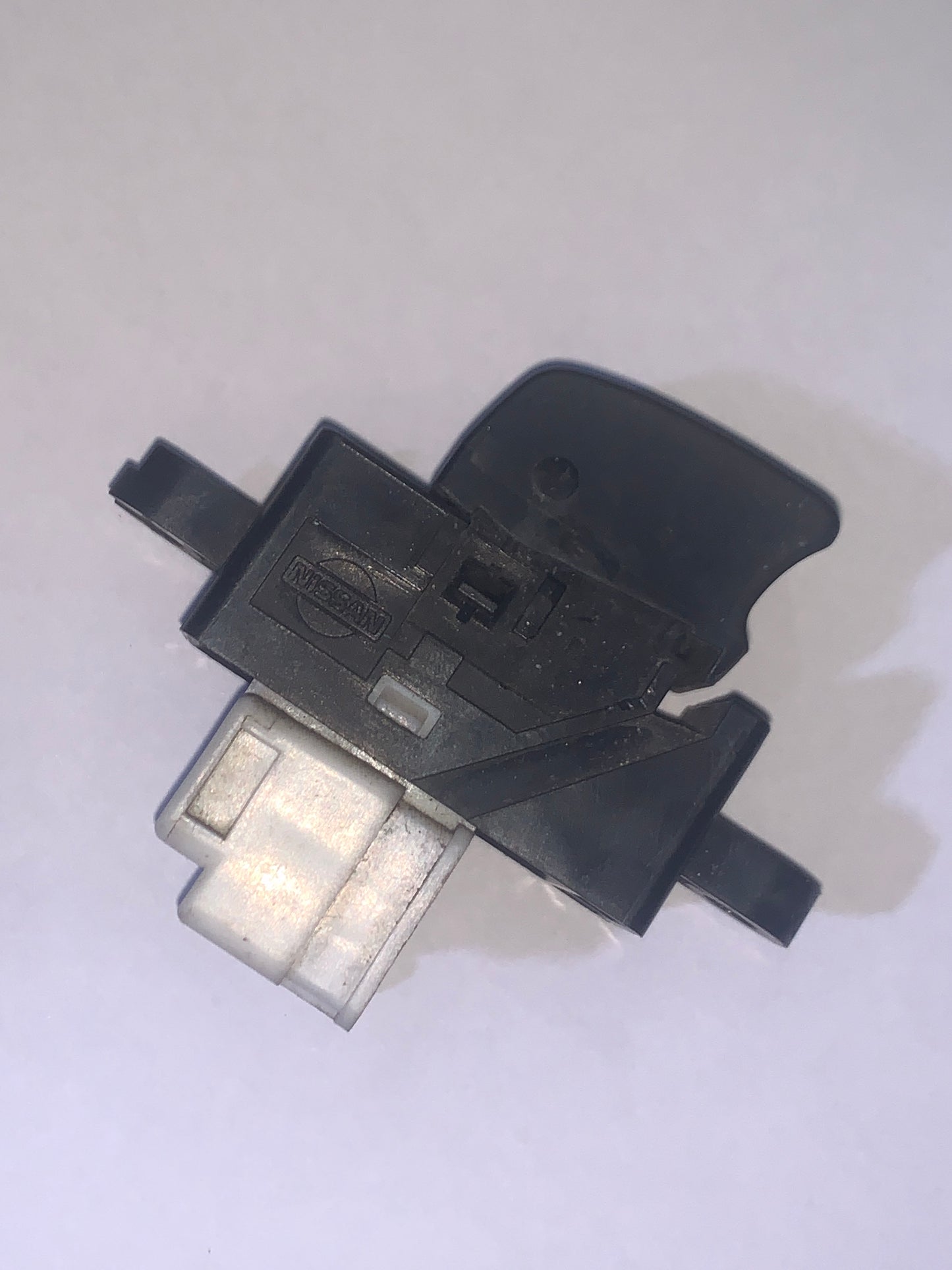 Mando Eleva Vidrio Individual Nissan Xtrail