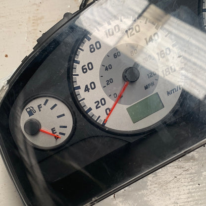 Cluster Nissan Pathfinder Maxima 2001
