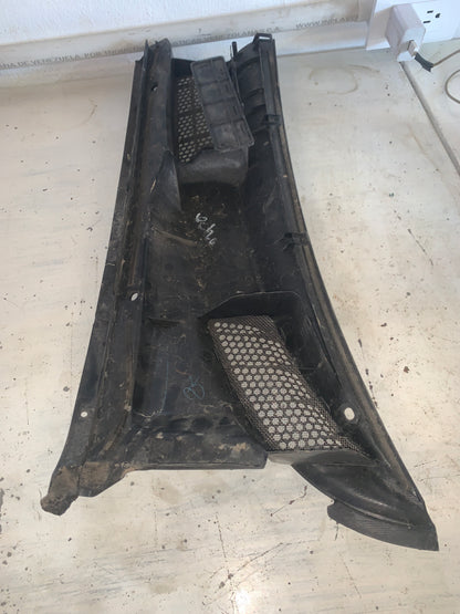 Rejilla Torpedo Toyota Yaris 2000 2005