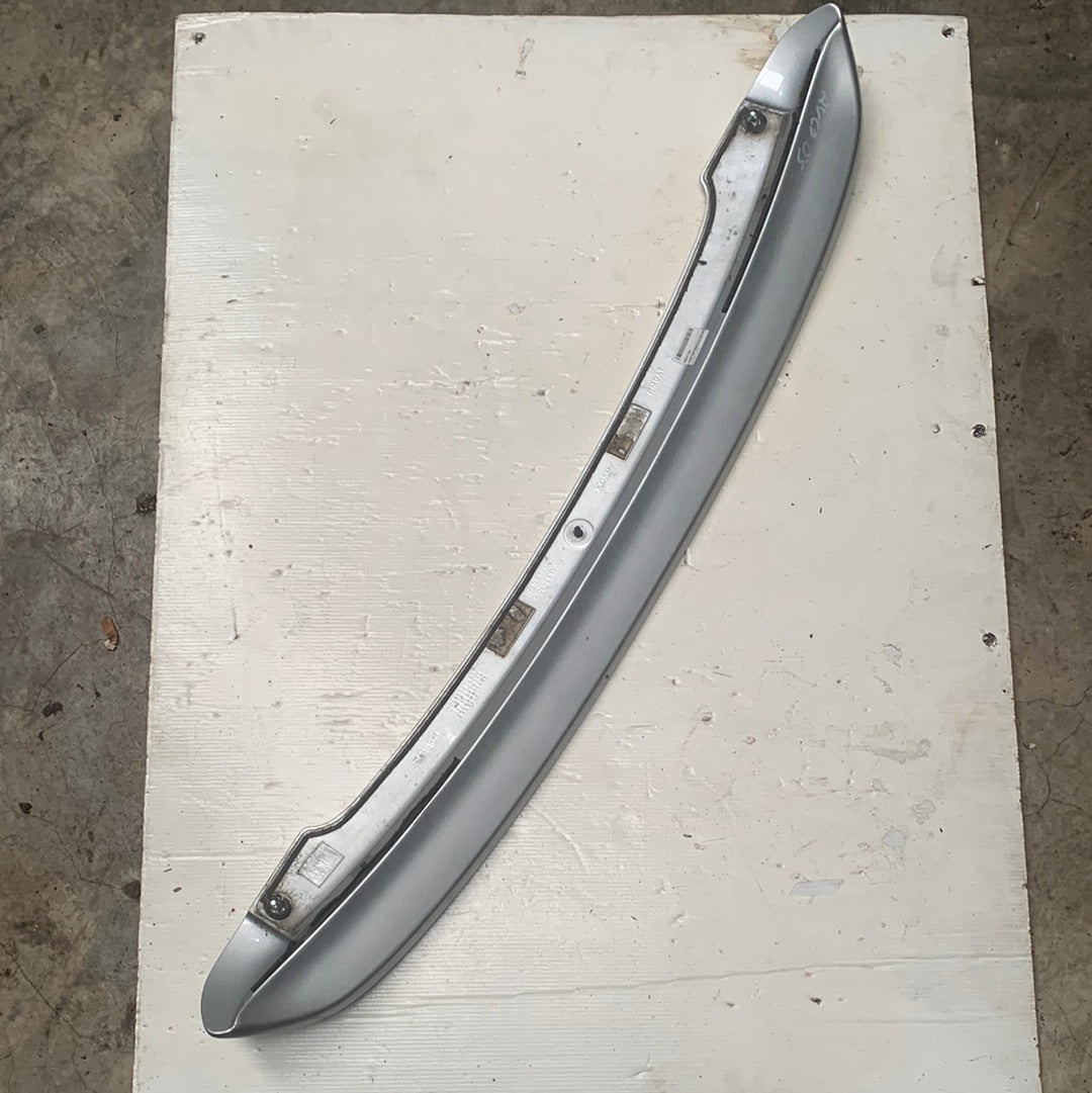 Spoiler Chevrolet Aveo Compuerta 2005