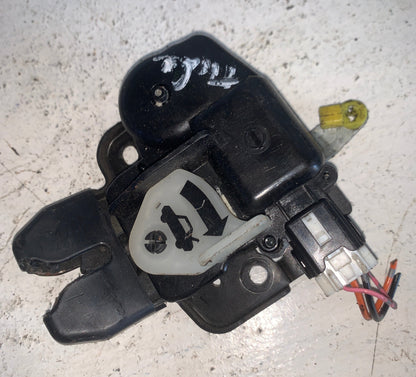 Cerradura Maleta Sedan Nissan Tiida 2007 2010