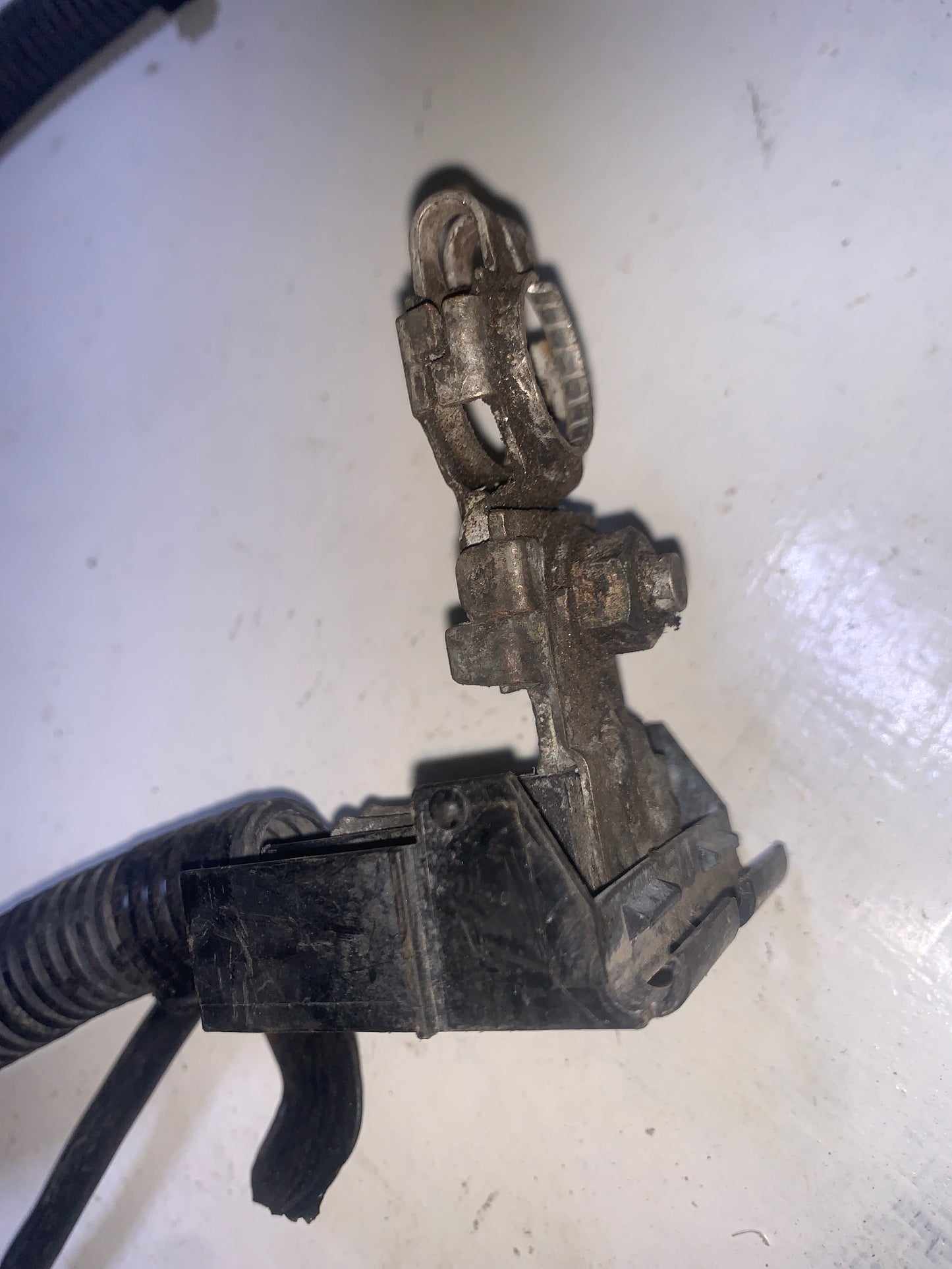 Borne Bateria Nissan Sentra B15