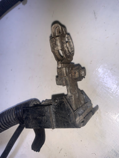 Borne Bateria Nissan Sentra B15