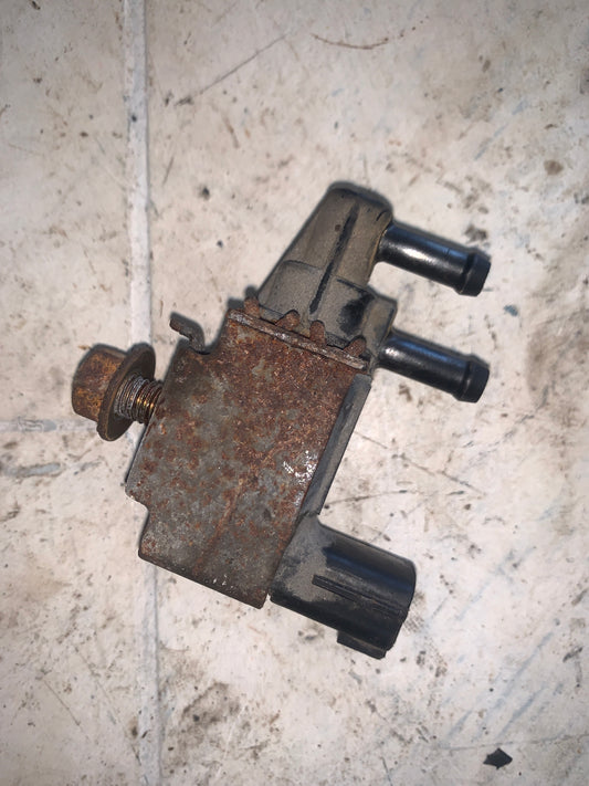 Selenoide Aceleración Camarin Nissan Xtrail Altima 2.5 2004 2007