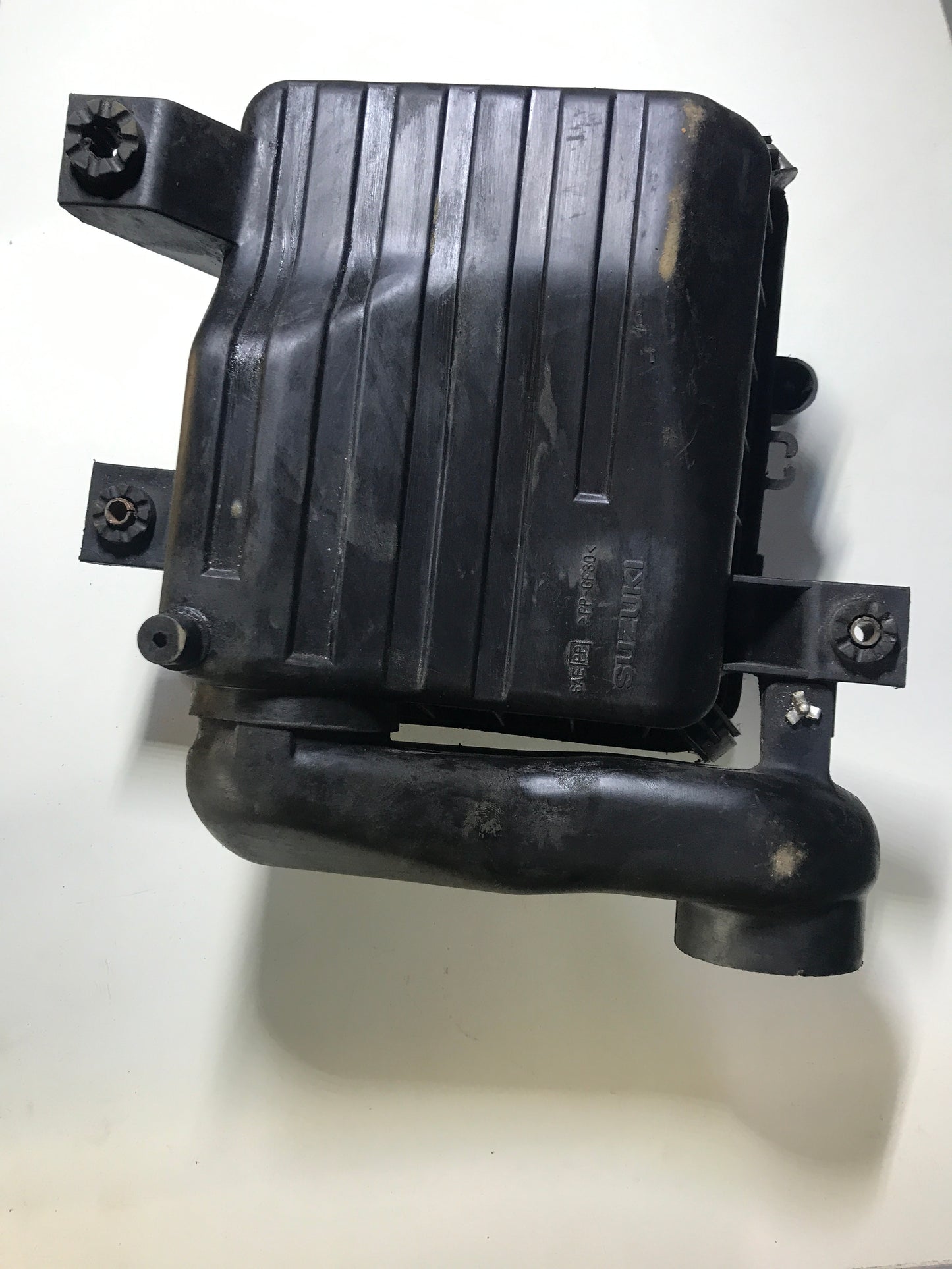 Caja Carcasa Filtro Purificación Aire Chevrolet Vitara 2002 2005 V4