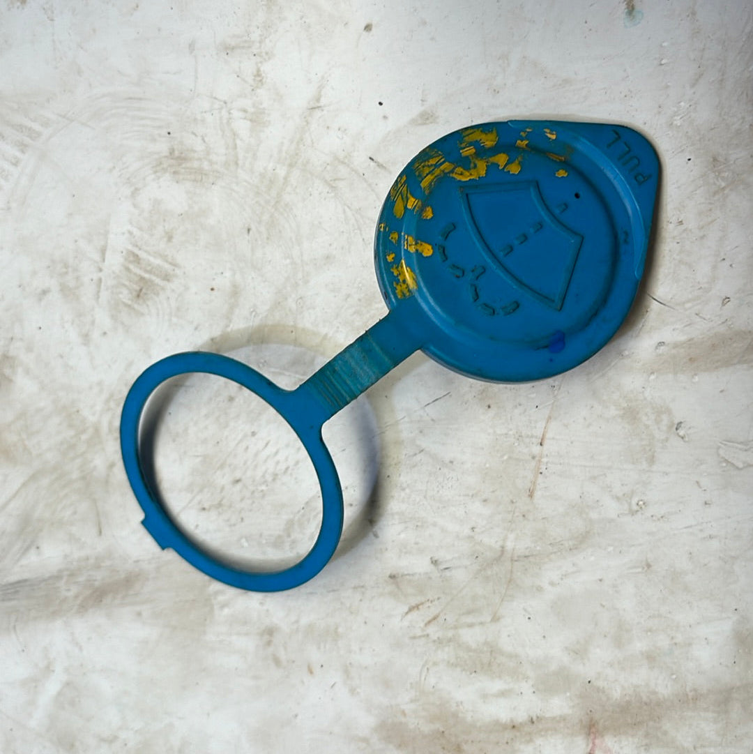 Tapa Envase Deposito Limpia Parabrisa Suzuki Vitara