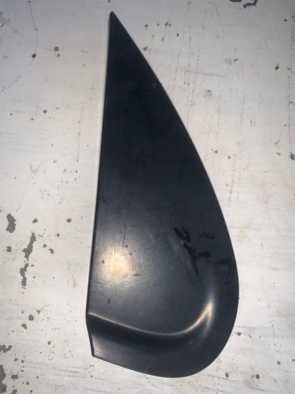 Triangulo Tapa Mazda6 2004 2006