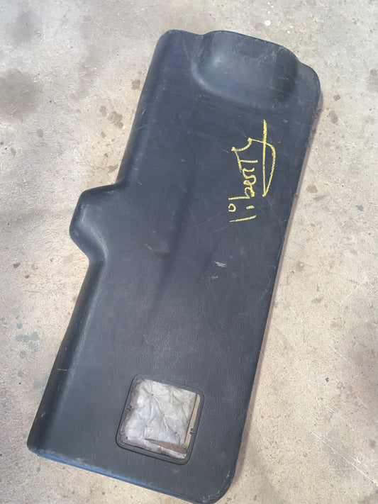 Tapa Compuerta Jeep Liberty KJ 2002 2006