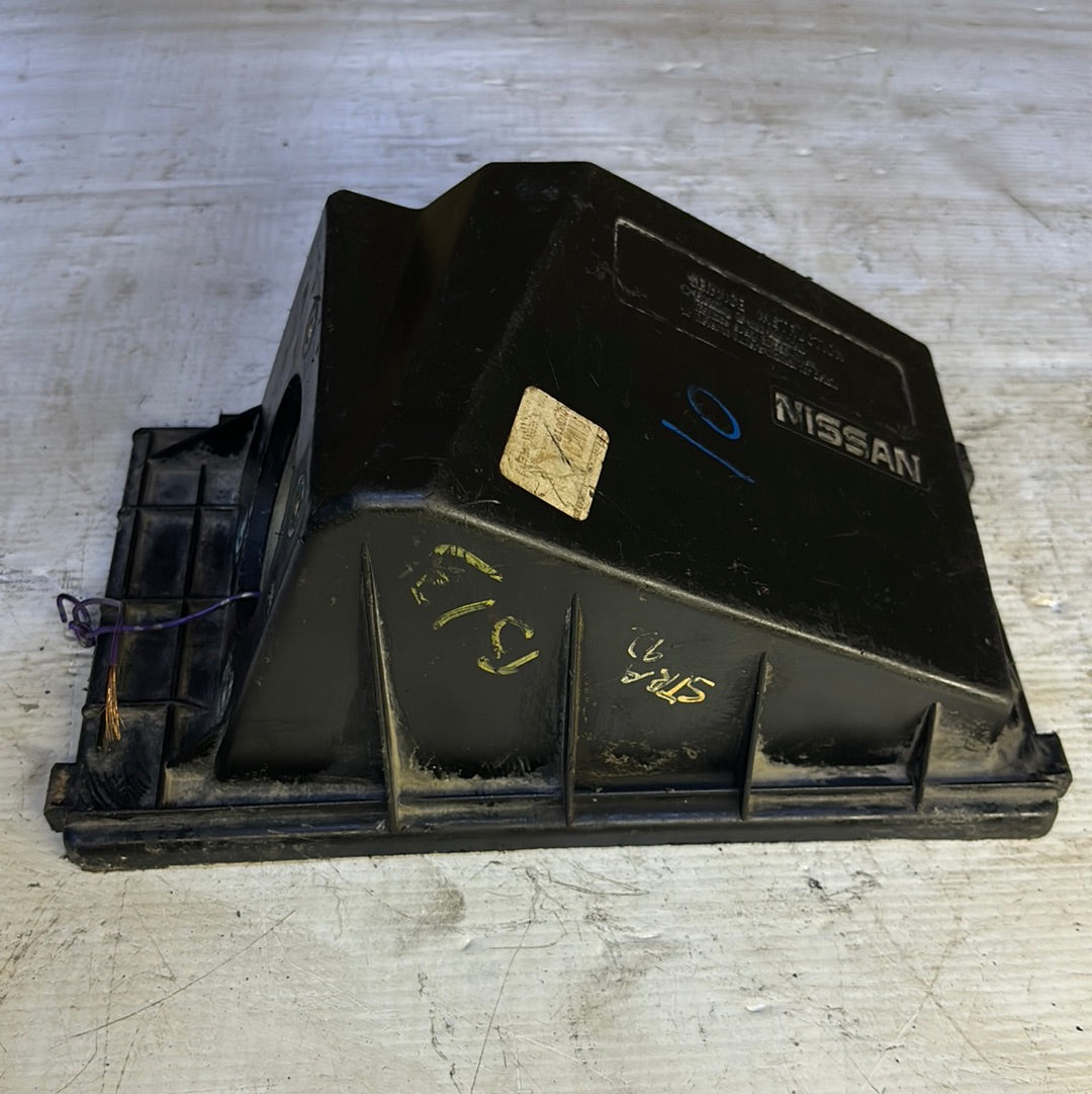 Tapa Filtro Purificación Aire Nissan Sentra B13