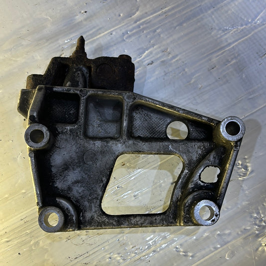 Base Soporte de Motor Nissan Xtrail 2.5