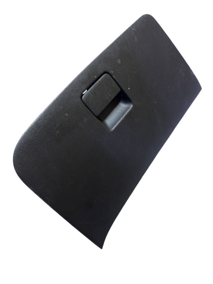 Guantera Chevrolet Aveo LS