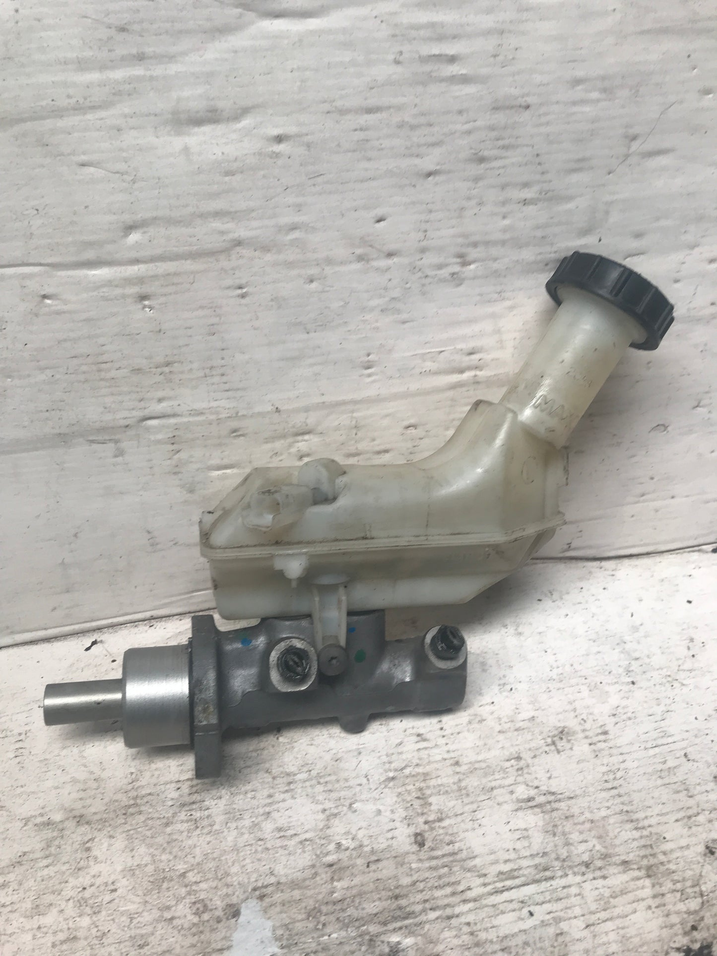 Bomba De Freno Nissan Note Micra 2011 2018