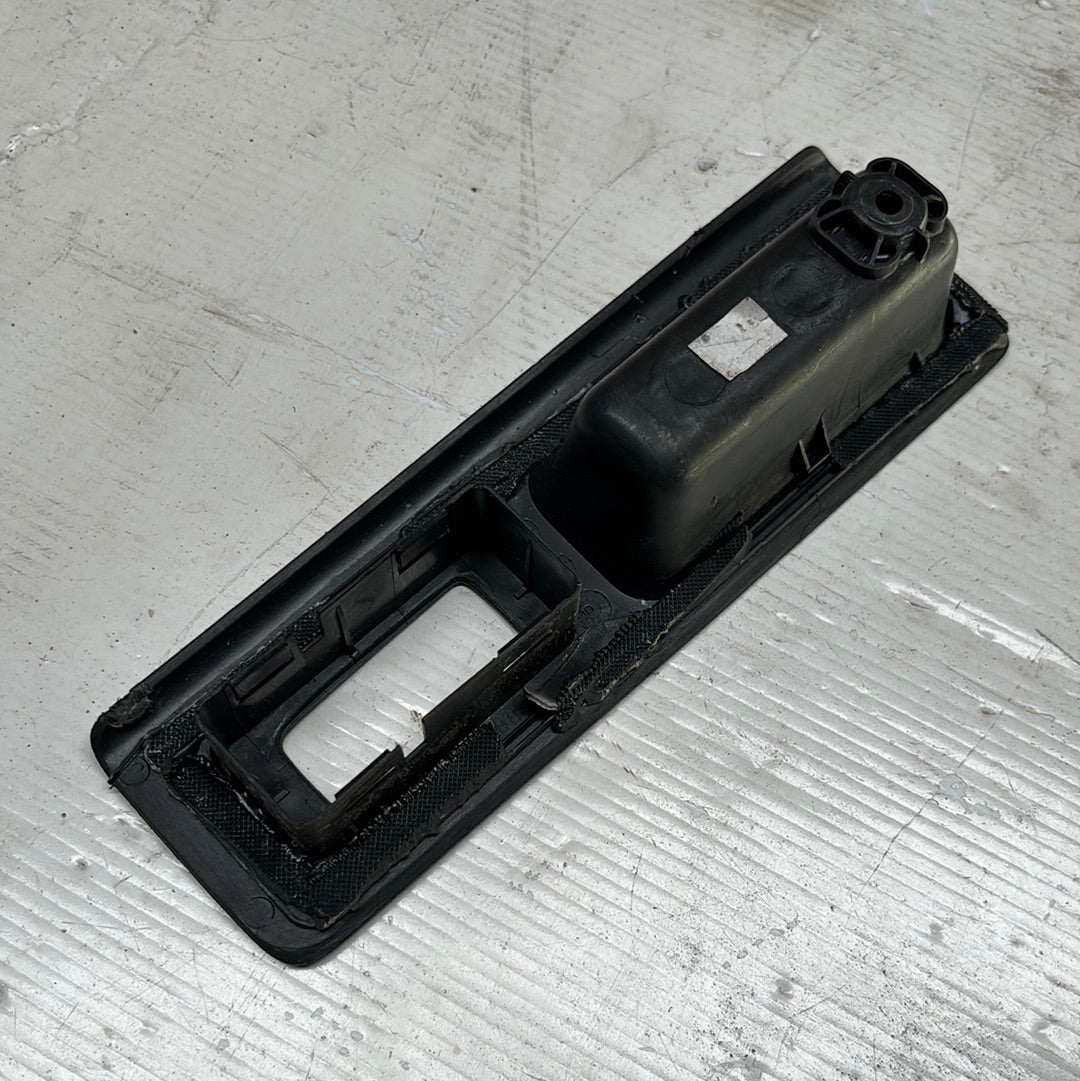 Embellecedor Moldura Mando Vidrio Piloto Co-Piloto Dodge Caliber 2007 2012